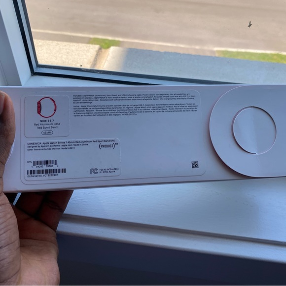 Apple Watch Series 7 45mm Red Aluminum Red Sport Band GPS - Picture 3 of 3